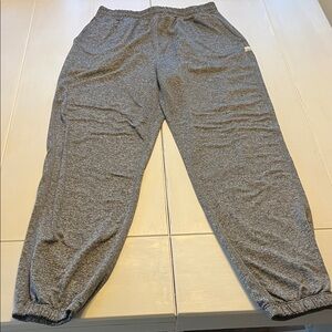 Vuori/Casual joggers/gray/black/size small/super soft joggers are my fav brand